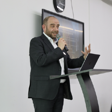 outstanding-global-local-professional-law-faculty-img1