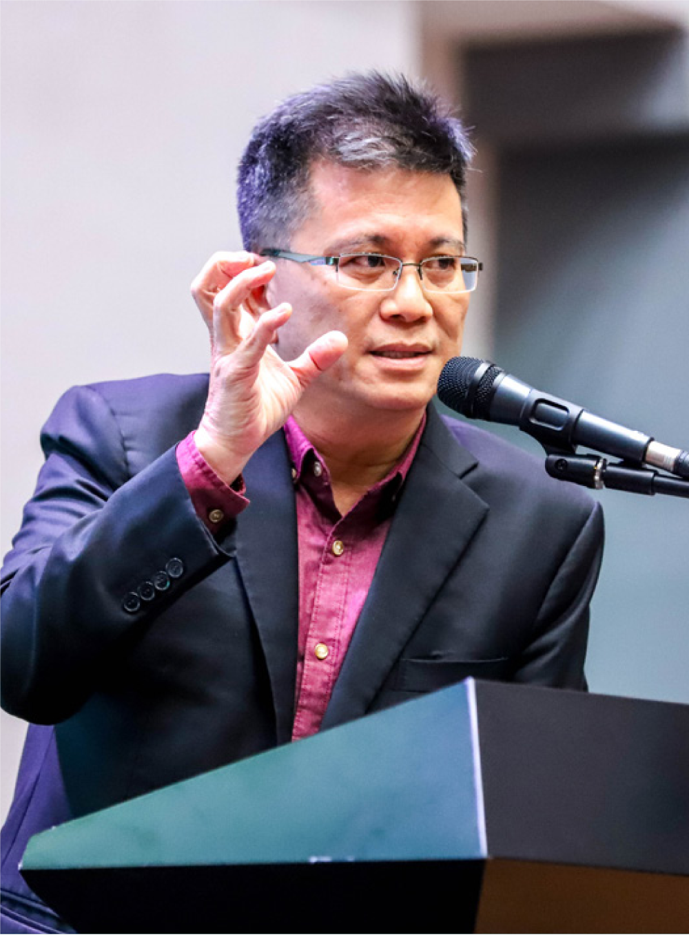 The Intelligent Lawyer