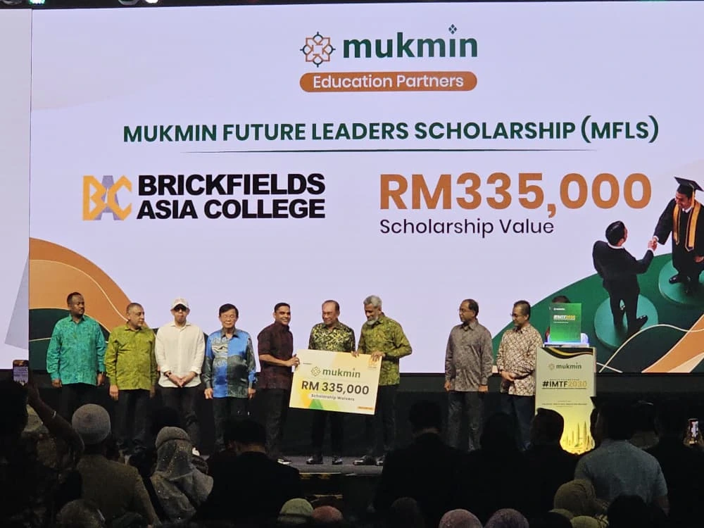Investing in Tomorrow: BAC Education Group Pledges RM335,000 in Scholarships Through MUKMIN Future Leaders Scholarship