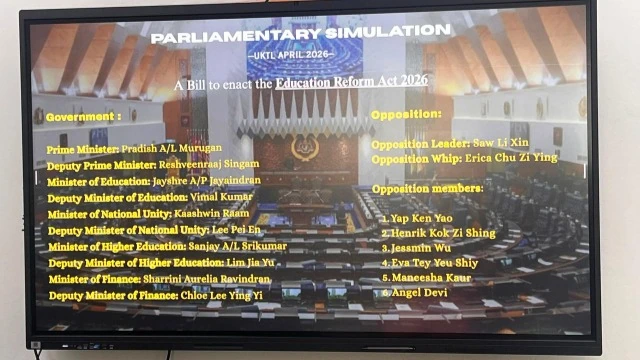 Order! Order! When Future Lawyers Took Their Seats in A Parliament Simulation